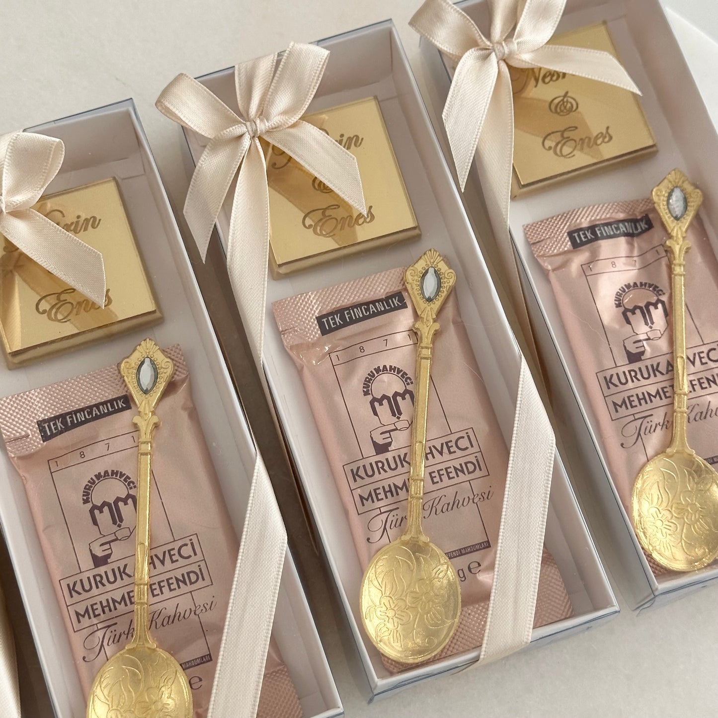Coffret chocolat + café turc + cuillère