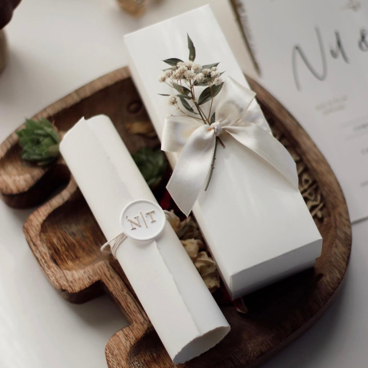 Faire-part en boîte « Lys »