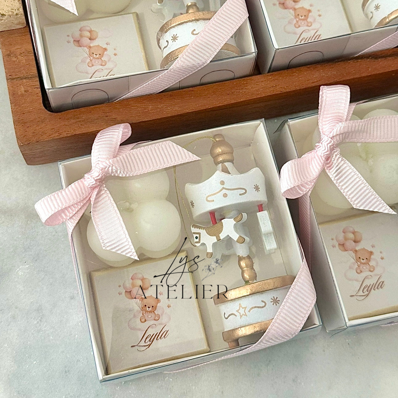 Coffret bougie + chocolat + carrousel